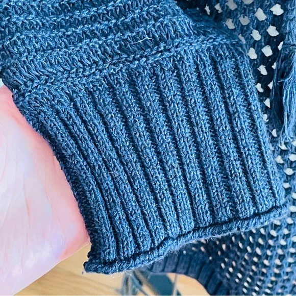 Eddie Bauer Nautical Open Weave Sweater- Navy Blue- Size Medium - Picture 3 of 7